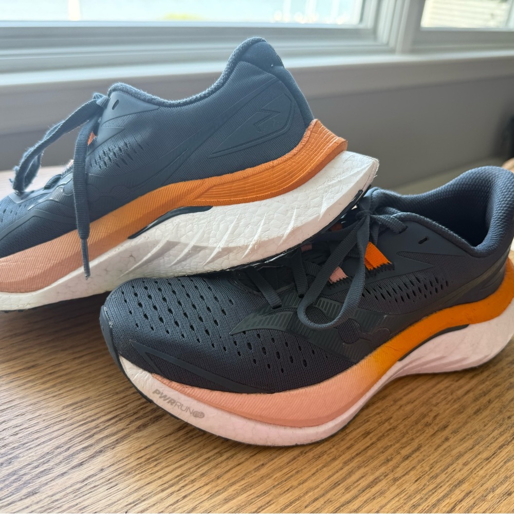 Saucony Endorphin Speed 3 Charcoal and Tangerine Athletic Sneakers - Picture 6 of 10